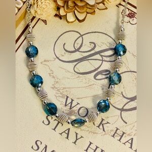 Stunning Necklace S925 18 inch with adjustable clasp. Blue stone.